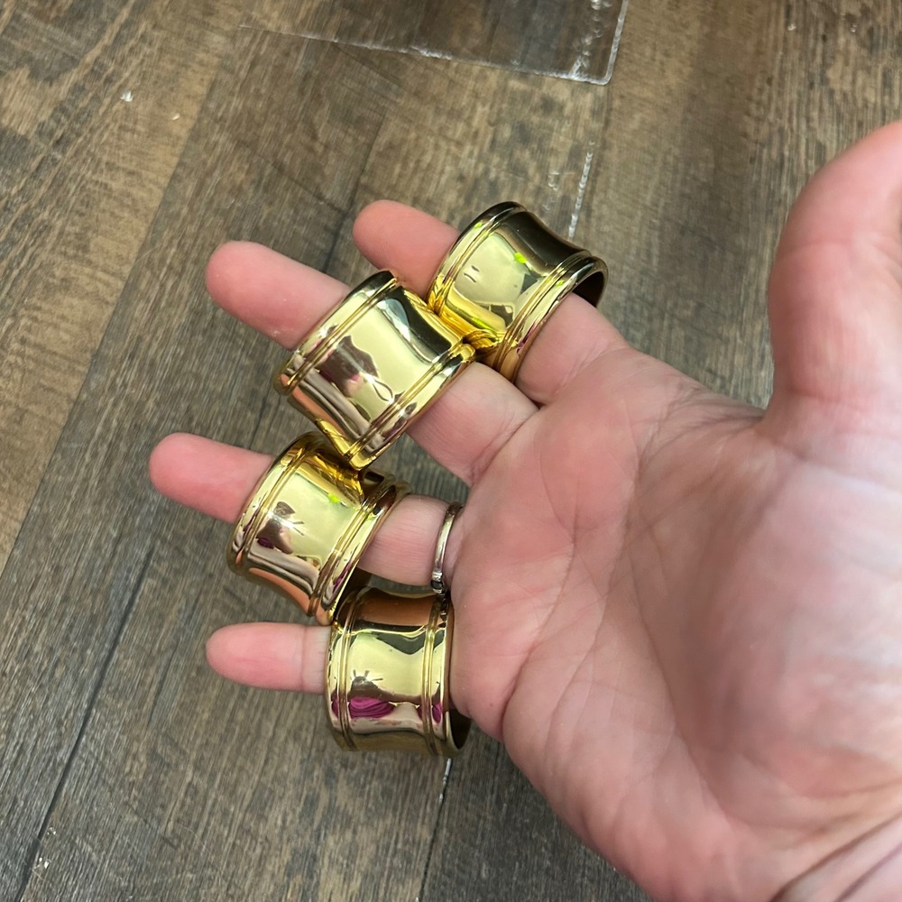 Vintage Polished Brass Napkin Rings Set of 4 Gold Spool Style Table Decor MCM - Picture 6 of 6